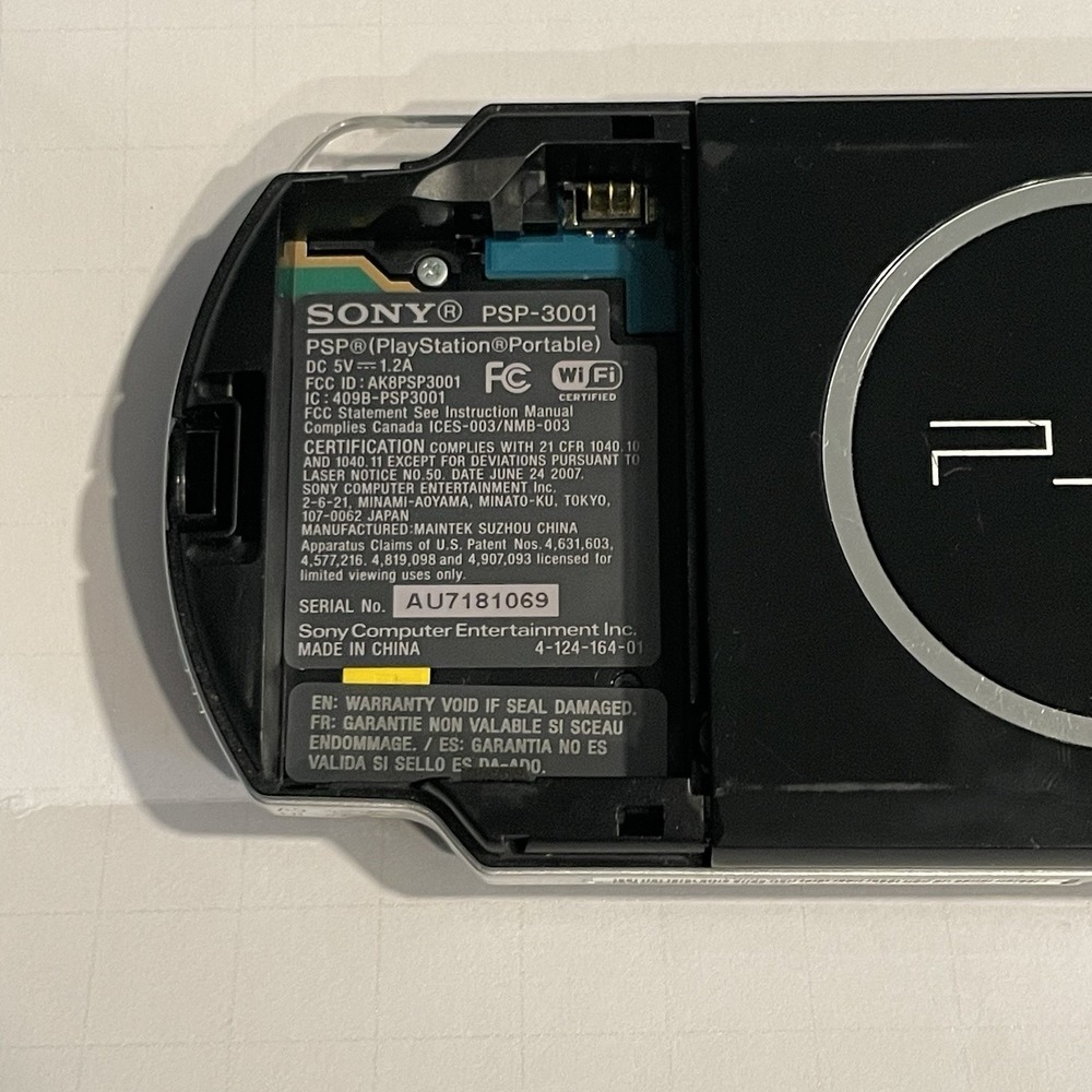 Sony PSP-3001 Black Console W/ Monster Hunter Freedom Unite Parts or Repair - Picture 3 of 6